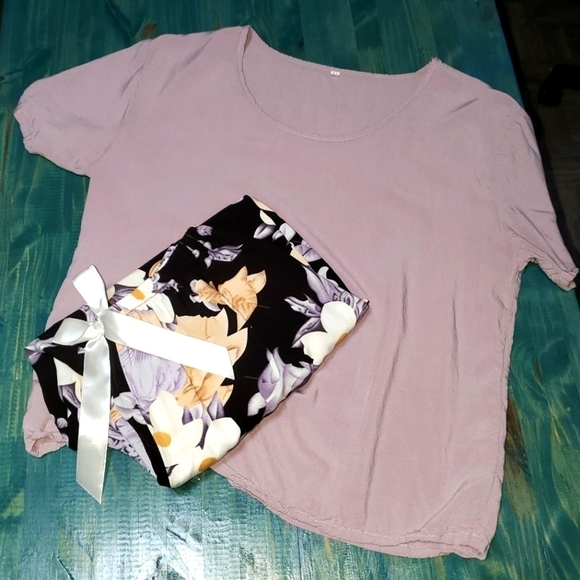 Lavender & Floral Pajama Set - Medium - Picture 1 of 7